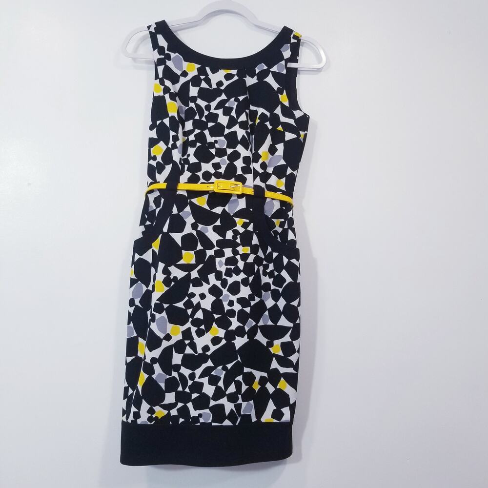 New York & Company Women size 2 Geometric Print Belted Sheath Dress